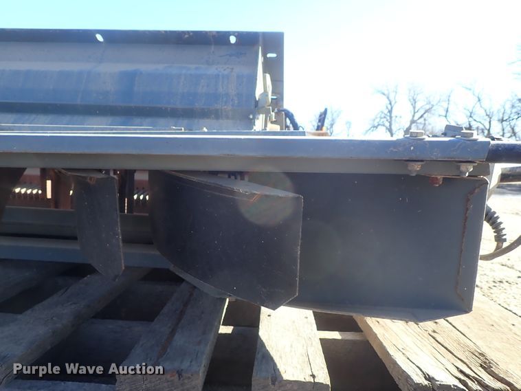 image for item GF9611 Massey-Ferguson chaff spreader