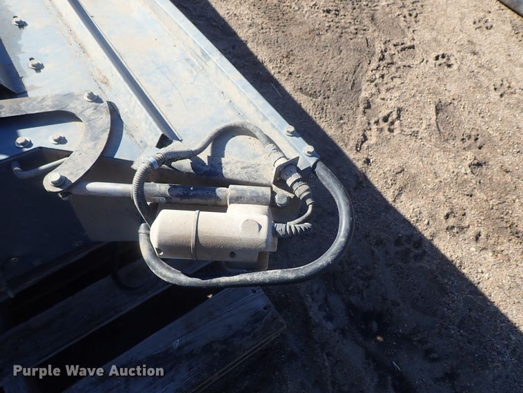 image for item GF9611 Massey-Ferguson chaff spreader