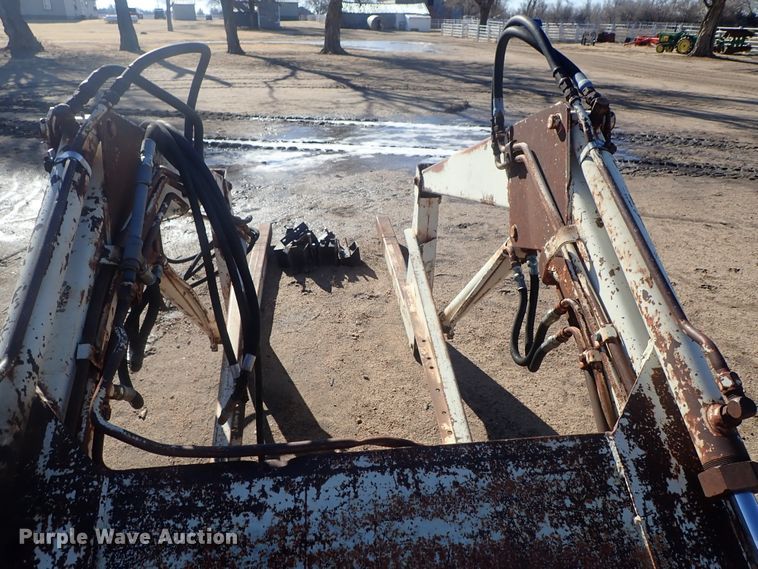 image for item GF9613 Loader