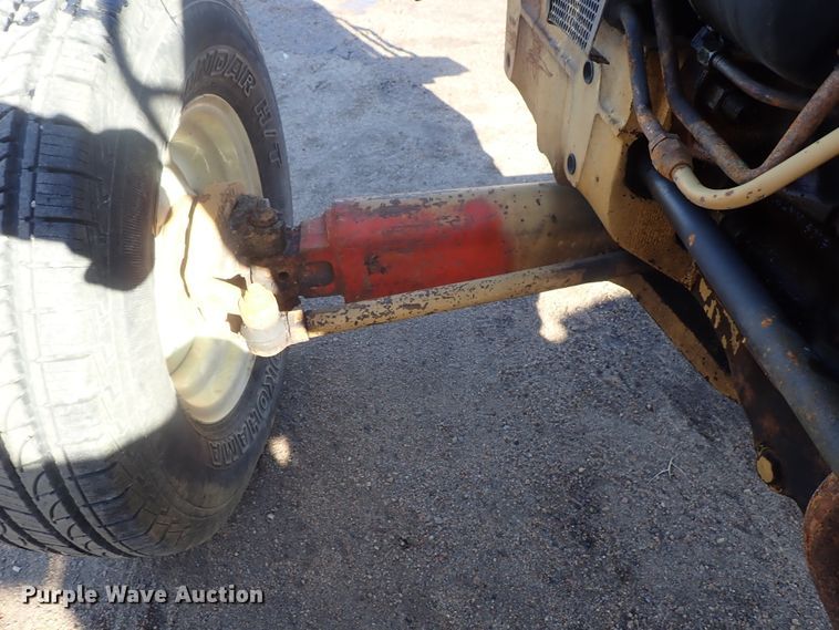 image for item GF9614 Ford 4610 tractor