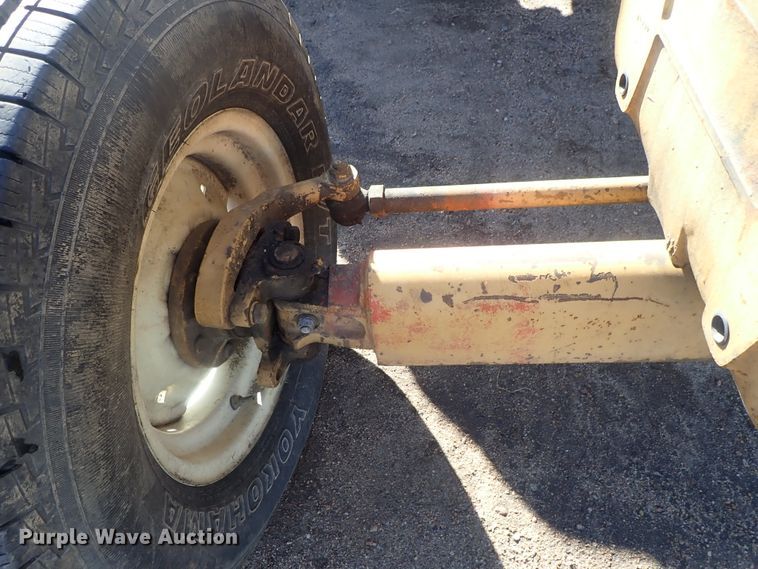 image for item GF9614 Ford 4610 tractor