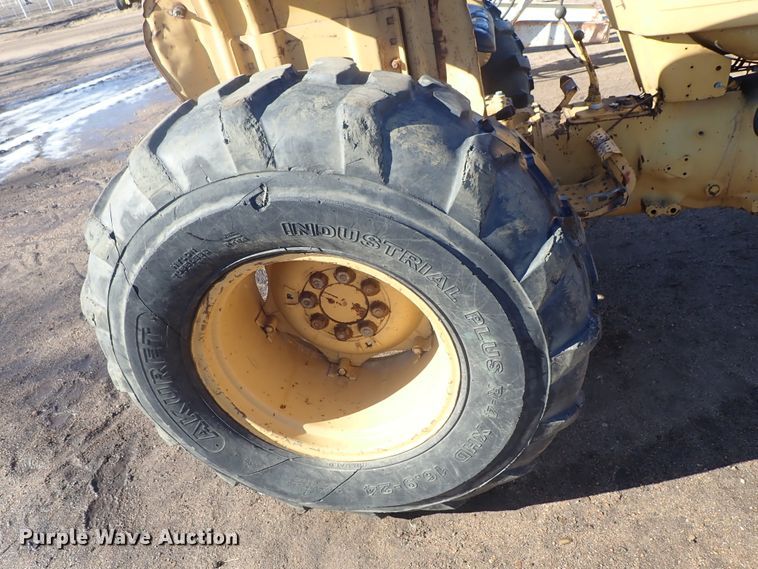 image for item GF9614 Ford 4610 tractor