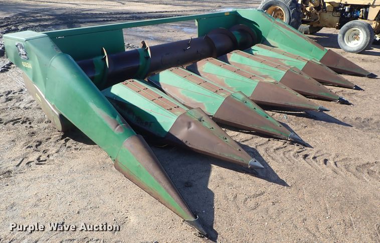 image for item GF9615 John Deere 653A row crop head