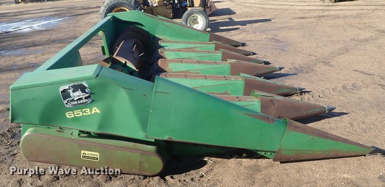 image for item GF9615 John Deere 653A row crop head