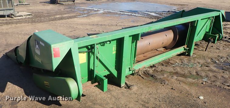 image for item GF9615 John Deere 653A row crop head