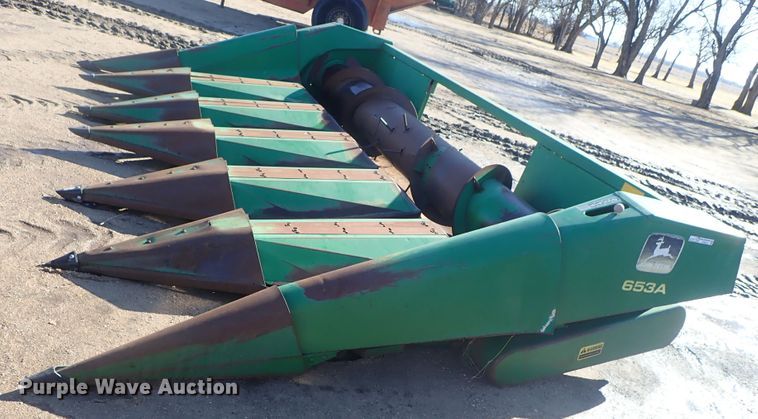 image for item GF9615 John Deere 653A row crop head