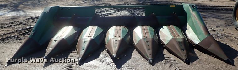 image for item GF9615 John Deere 653A row crop head