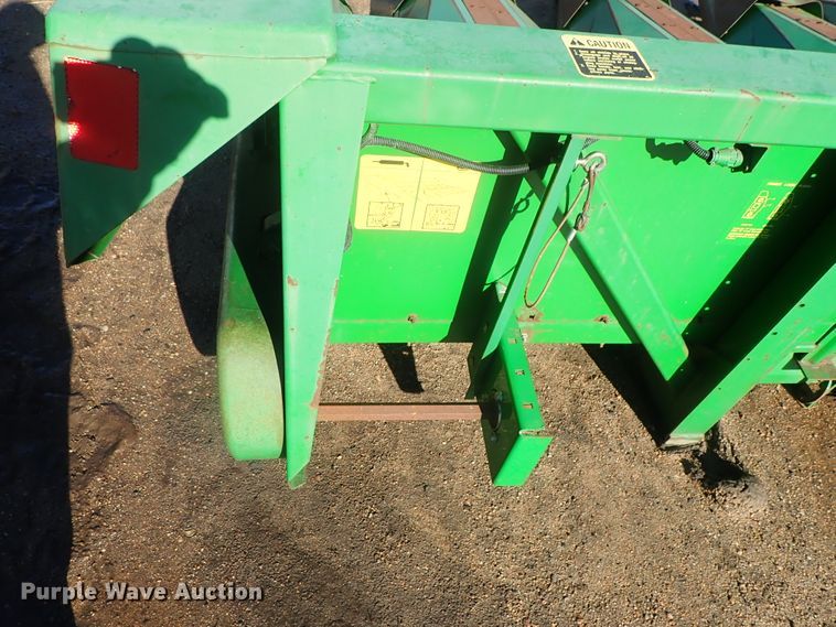 image for item GF9615 John Deere 653A row crop head