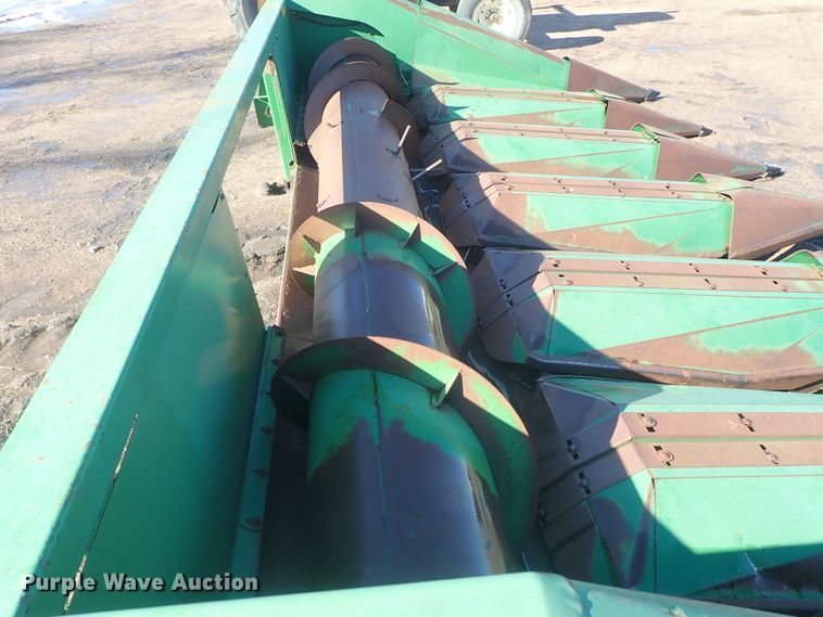 image for item GF9615 John Deere 653A row crop head