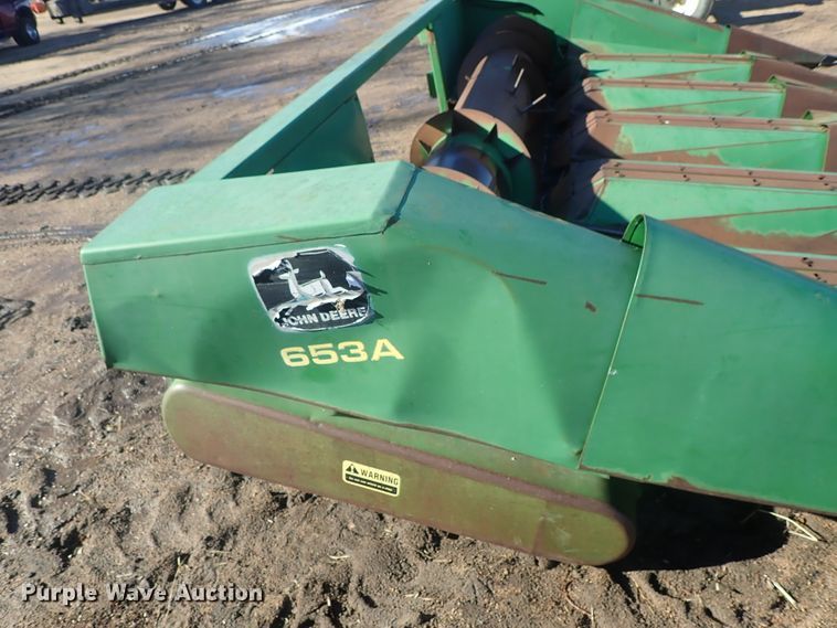 image for item GF9615 John Deere 653A row crop head