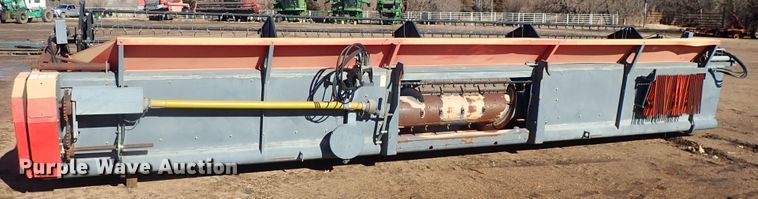 image for item GF9617 2003 AGCO flex head