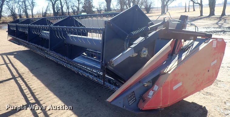 image for item GF9617 2003 AGCO flex head