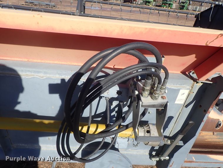 image for item GF9617 2003 AGCO flex head