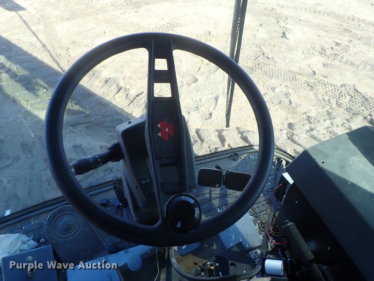 image for item GF9618 Massey-Ferguson combine cab