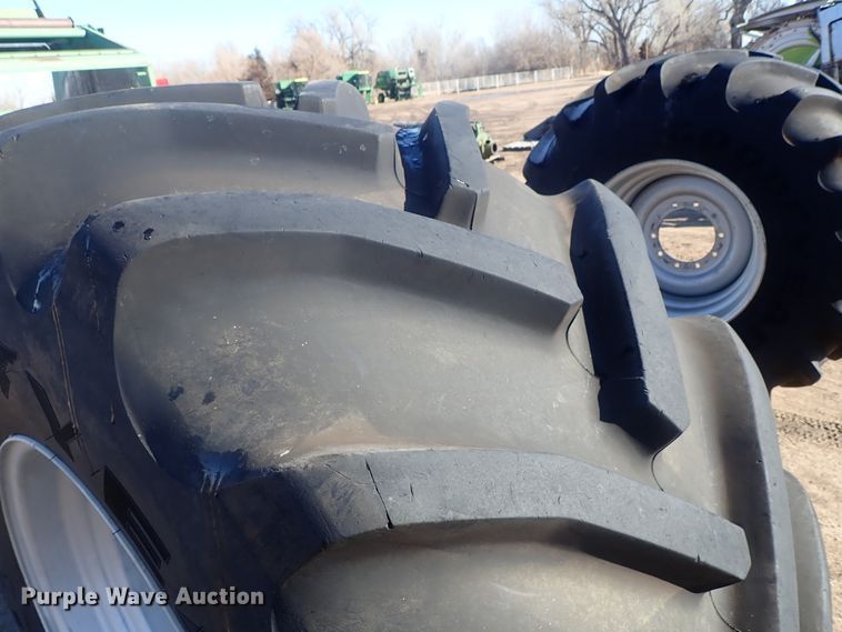 image for item GF9622 Goodyear 800/65R32 tire and wheel