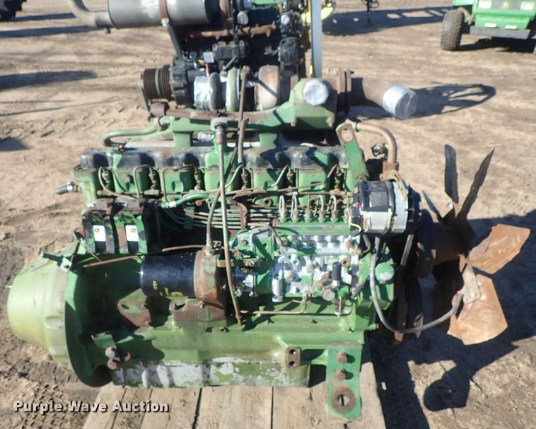image for item GF9625 John Deere six cylinder diesel engine