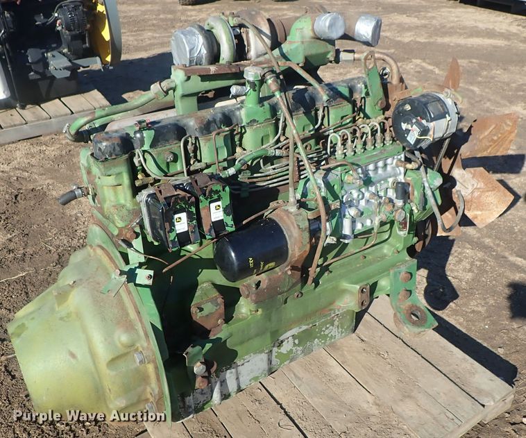 image for item GF9625 John Deere six cylinder diesel engine