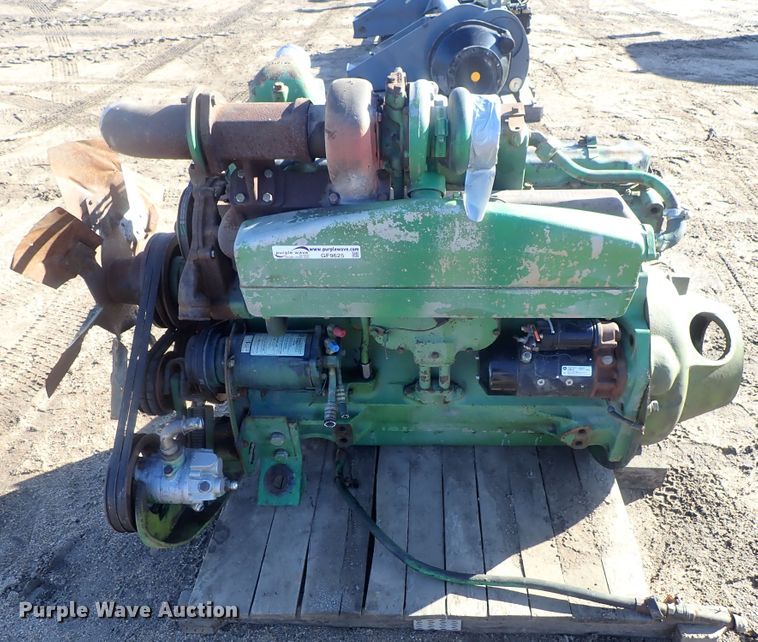 image for item GF9625 John Deere six cylinder diesel engine