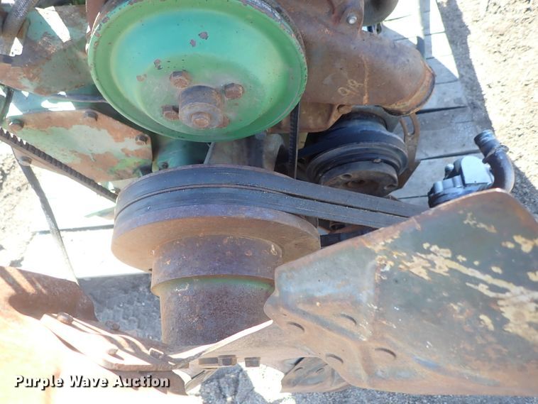 image for item GF9625 John Deere six cylinder diesel engine