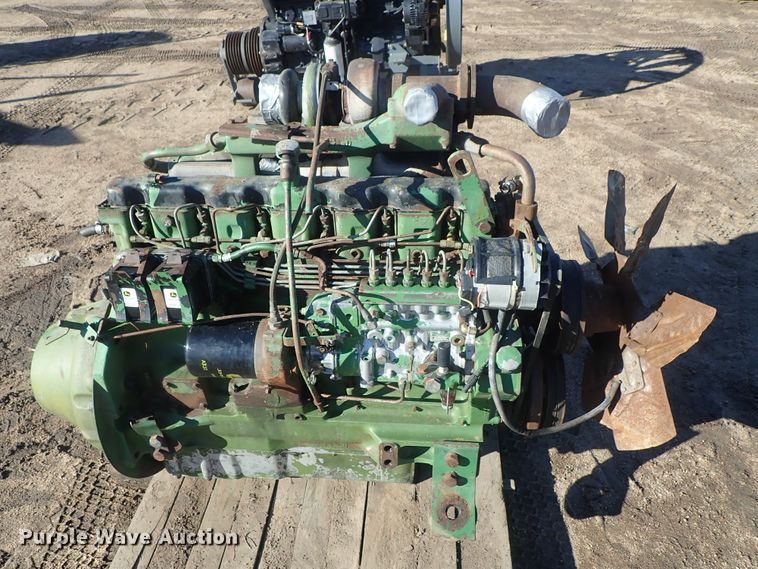 image for item GF9625 John Deere six cylinder diesel engine