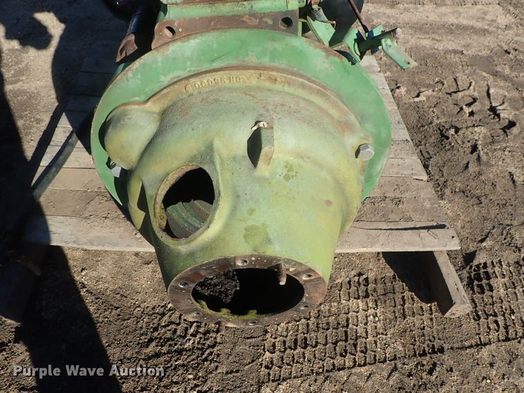 image for item GF9625 John Deere six cylinder diesel engine