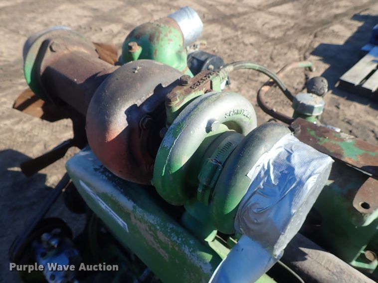 image for item GF9625 John Deere six cylinder diesel engine