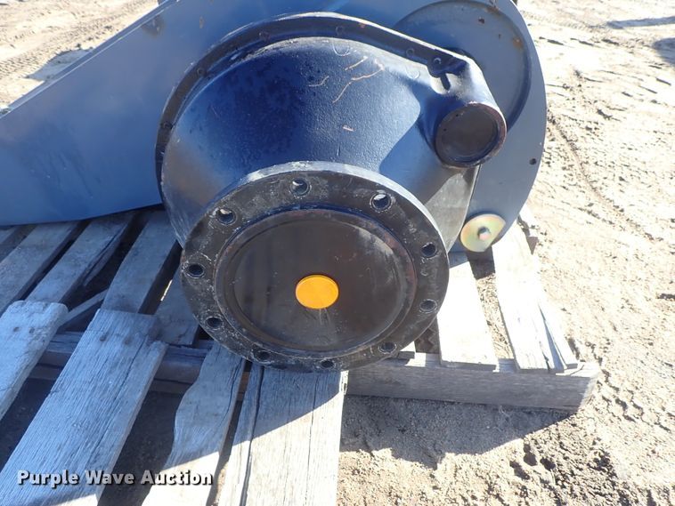 image for item GF9626 Massey-Ferguson combine axle