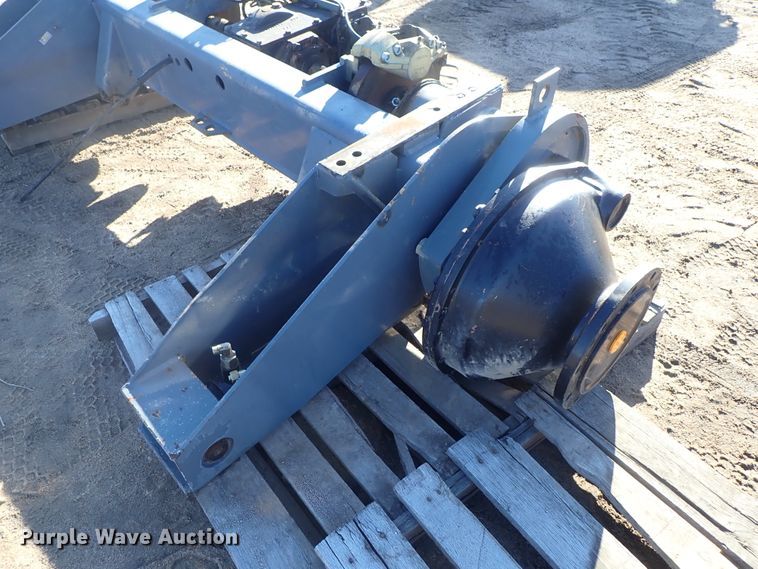 image for item GF9626 Massey-Ferguson combine axle