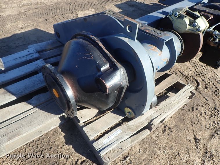 image for item GF9626 Massey-Ferguson combine axle