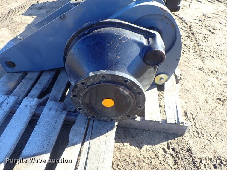 image for item GF9626 Massey-Ferguson combine axle