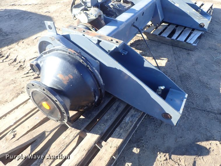 image for item GF9626 Massey-Ferguson combine axle