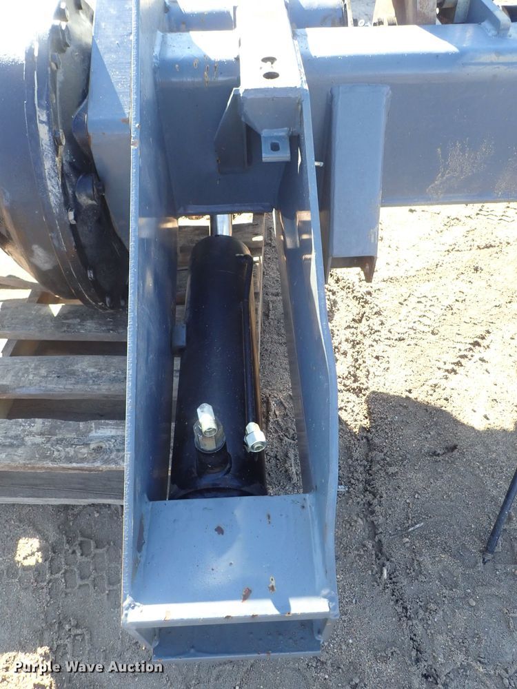 image for item GF9626 Massey-Ferguson combine axle