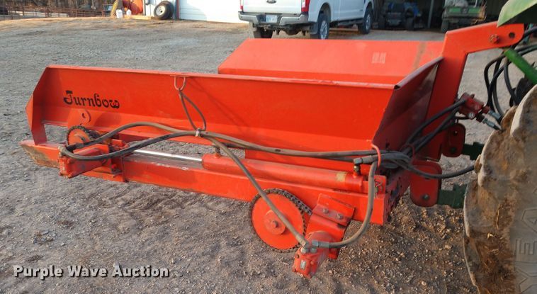 image for item H1248 Turnbow bale unroller