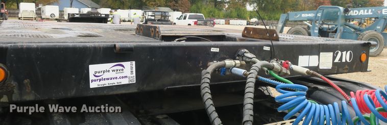 image for item DB10131 1989 Trail King HT Series 20 drop deck equipment trailer