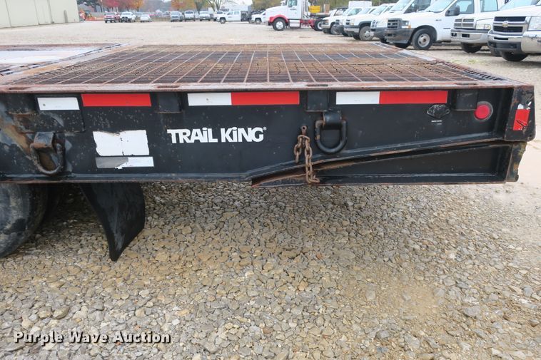 image for item DB10131 1989 Trail King HT Series 20 drop deck equipment trailer