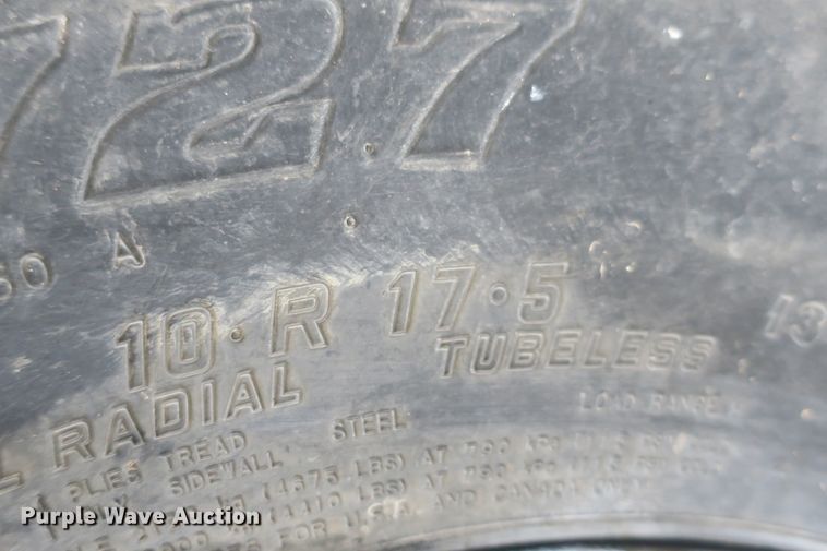 image for item DB10131 1989 Trail King HT Series 20 drop deck equipment trailer