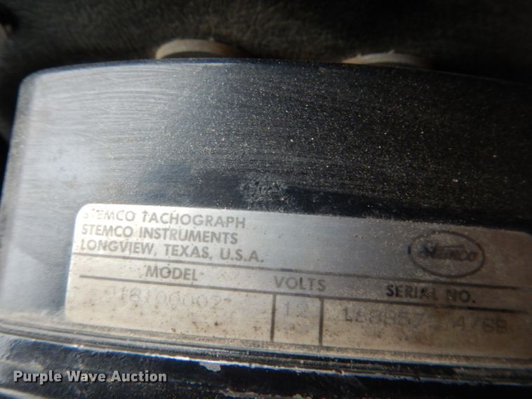 image for item DG5860 1990 Freightliner COE semi truck