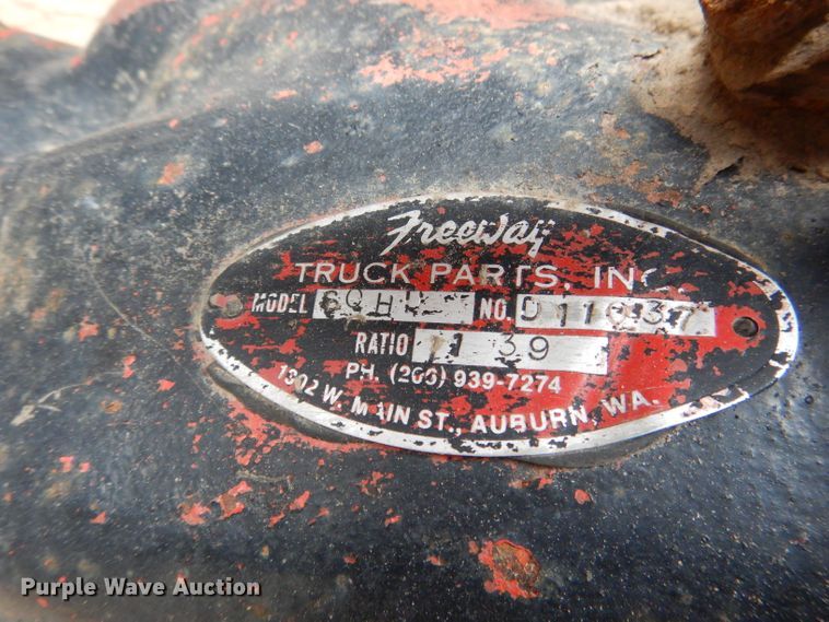 image for item DG5860 1990 Freightliner COE semi truck