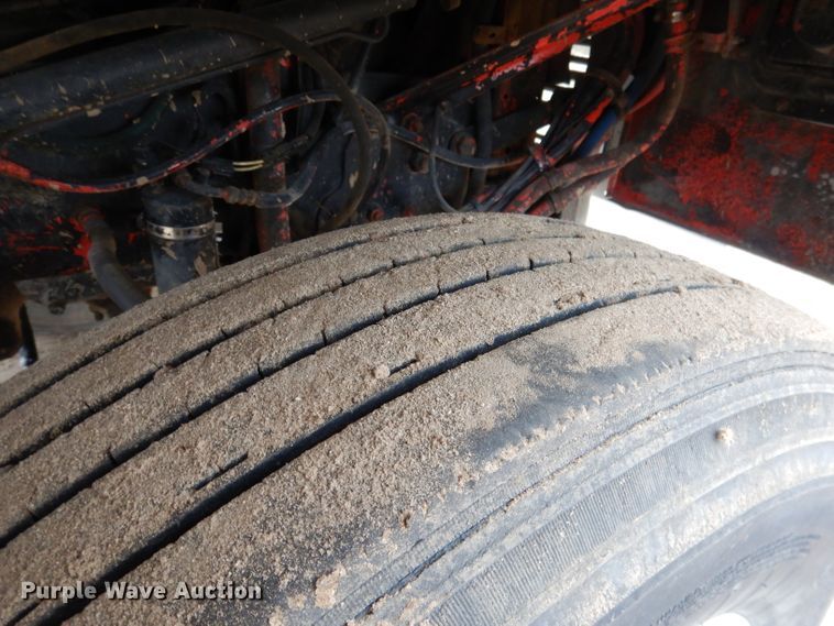 image for item DG5860 1990 Freightliner COE semi truck