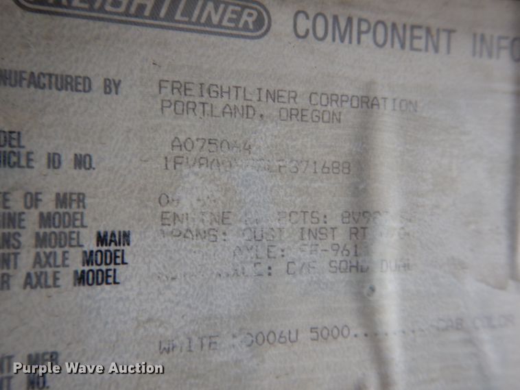 image for item DG5860 1990 Freightliner COE semi truck