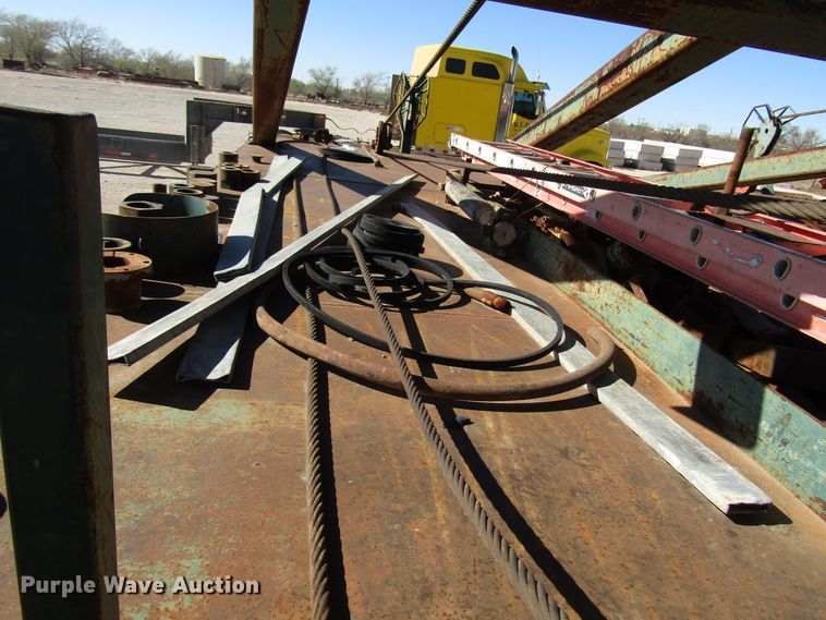 image for item DG6709 2007 Peterbilt 357 winch truck