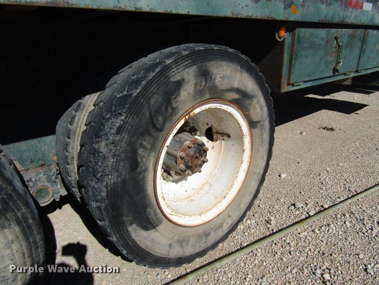 image for item DG6709 2007 Peterbilt 357 winch truck