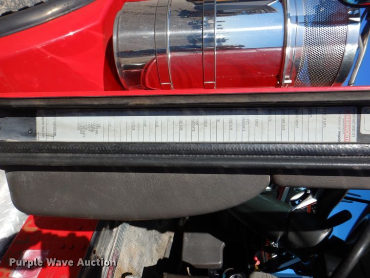 image for item DH5298 2007 Kenworth T800 semi truck