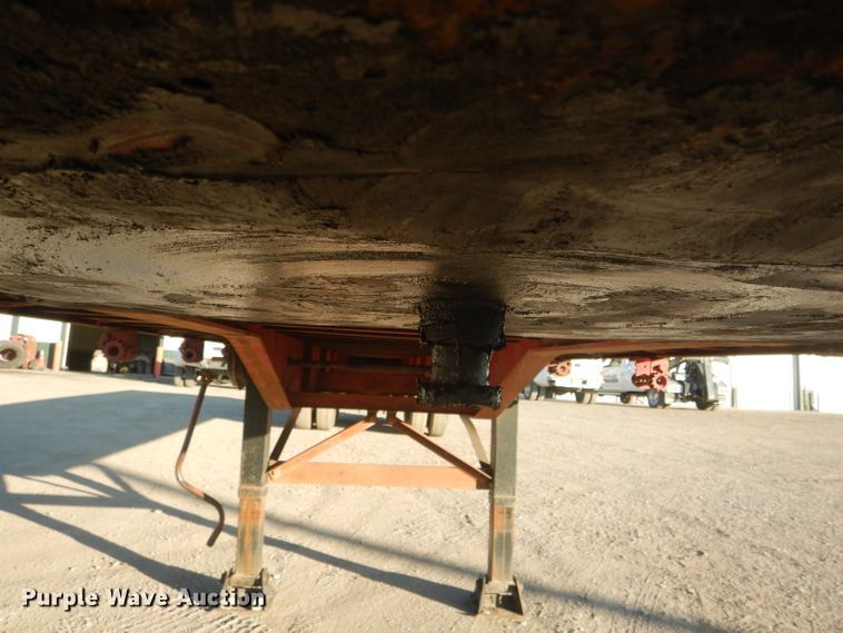 image for item DH6251 1967 Clark PTC-540 flatbed trailer