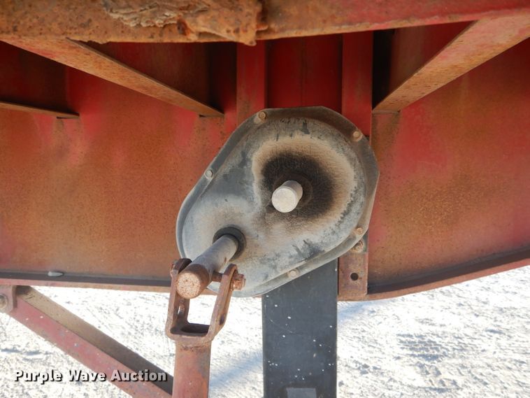 image for item DH6251 1967 Clark PTC-540 flatbed trailer