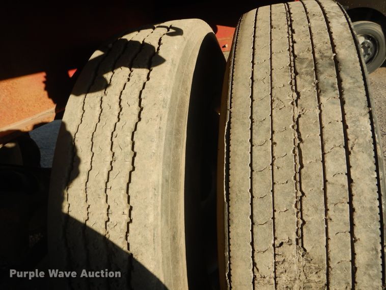 image for item DH6251 1967 Clark PTC-540 flatbed trailer