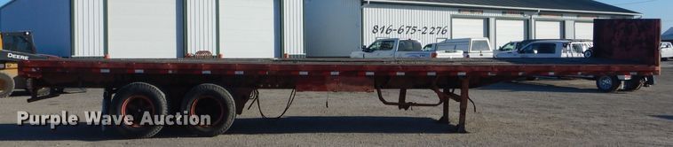 image for item DH6252 1979 Hobb flatbed trailer