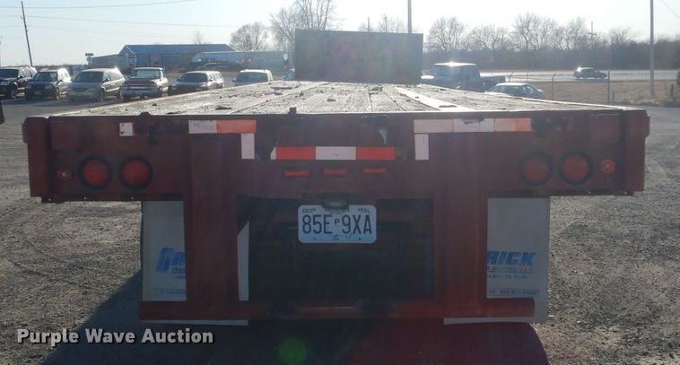 image for item DH6252 1979 Hobb flatbed trailer