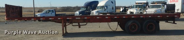 image for item DH6252 1979 Hobb flatbed trailer