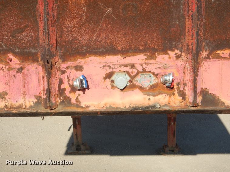 image for item DH6252 1979 Hobb flatbed trailer